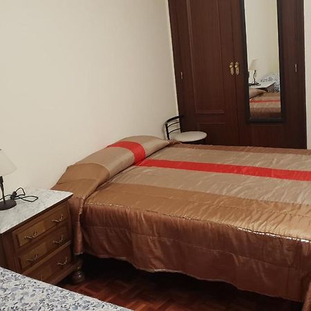 Apartamentos Salamanca Puerta Zamora, Centro, Wifi Con Salon Y 2 Dormitorios, Parking Dış mekan fotoğraf