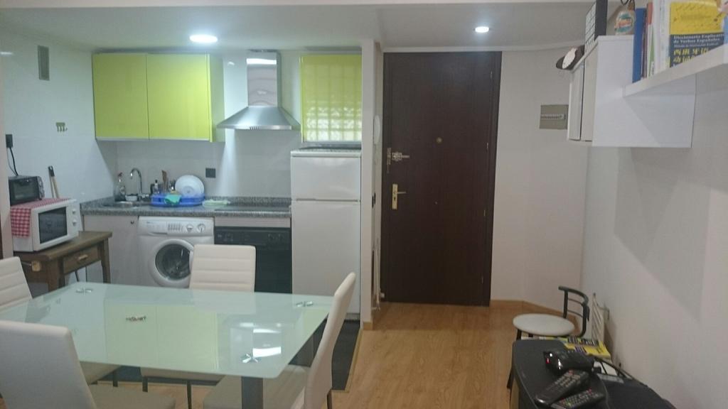 Apartamentos Salamanca Puerta Zamora, Centro, Wifi Con Salon Y 2 Dormitorios, Parking Oda fotoğraf