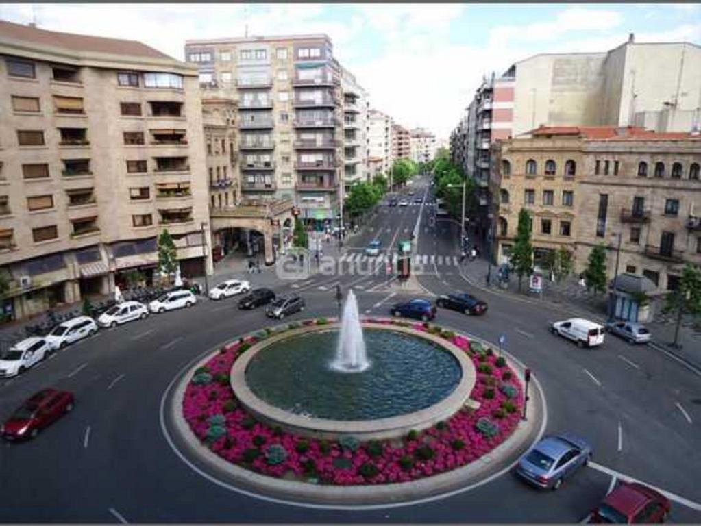 Apartamentos Salamanca Puerta Zamora, Centro, Wifi Con Salon Y 2 Dormitorios, Parking Oda fotoğraf